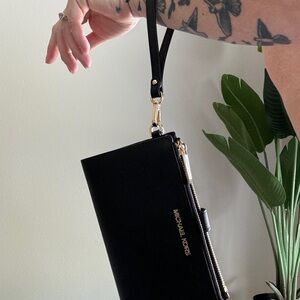 Michael Kors Double Zip Wallet Wristlet ~ Black
